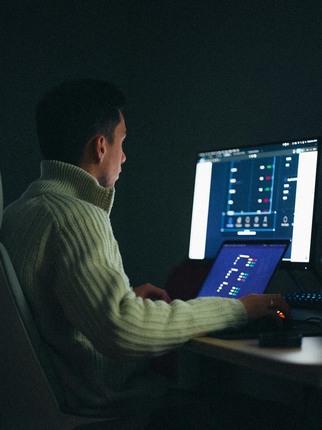 AI Search Competitive Analysis: Monitor Competitors in AI Results